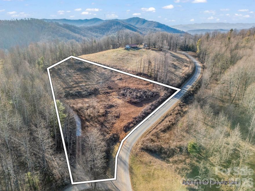 Cleared 2.76-acre lot located in Pinnacle Mountain, Zirconia, NC.  Unrestricted land offering flexibility for a variety of uses.  Enjoy mountain surroundings, privacy, and the opportunity to build or place a home (or 2) to suit your needs. Convenient access to Hendersonville, Asheville, and Upstate, SC
Marker 6165 Pinnacle Mountain Rd. Zirconia