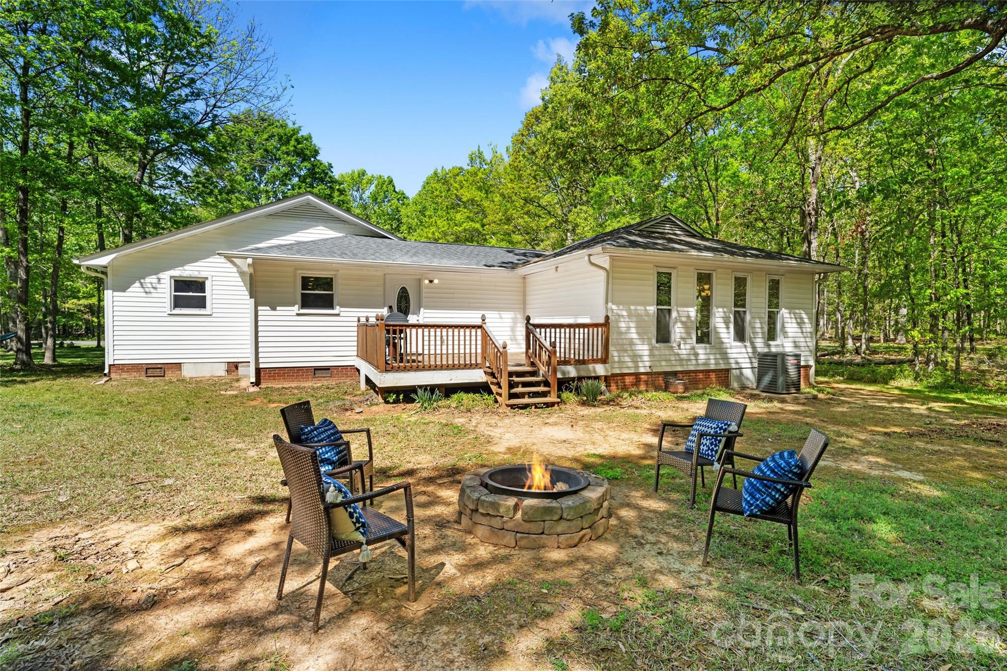 5801 Lindenwood Drive