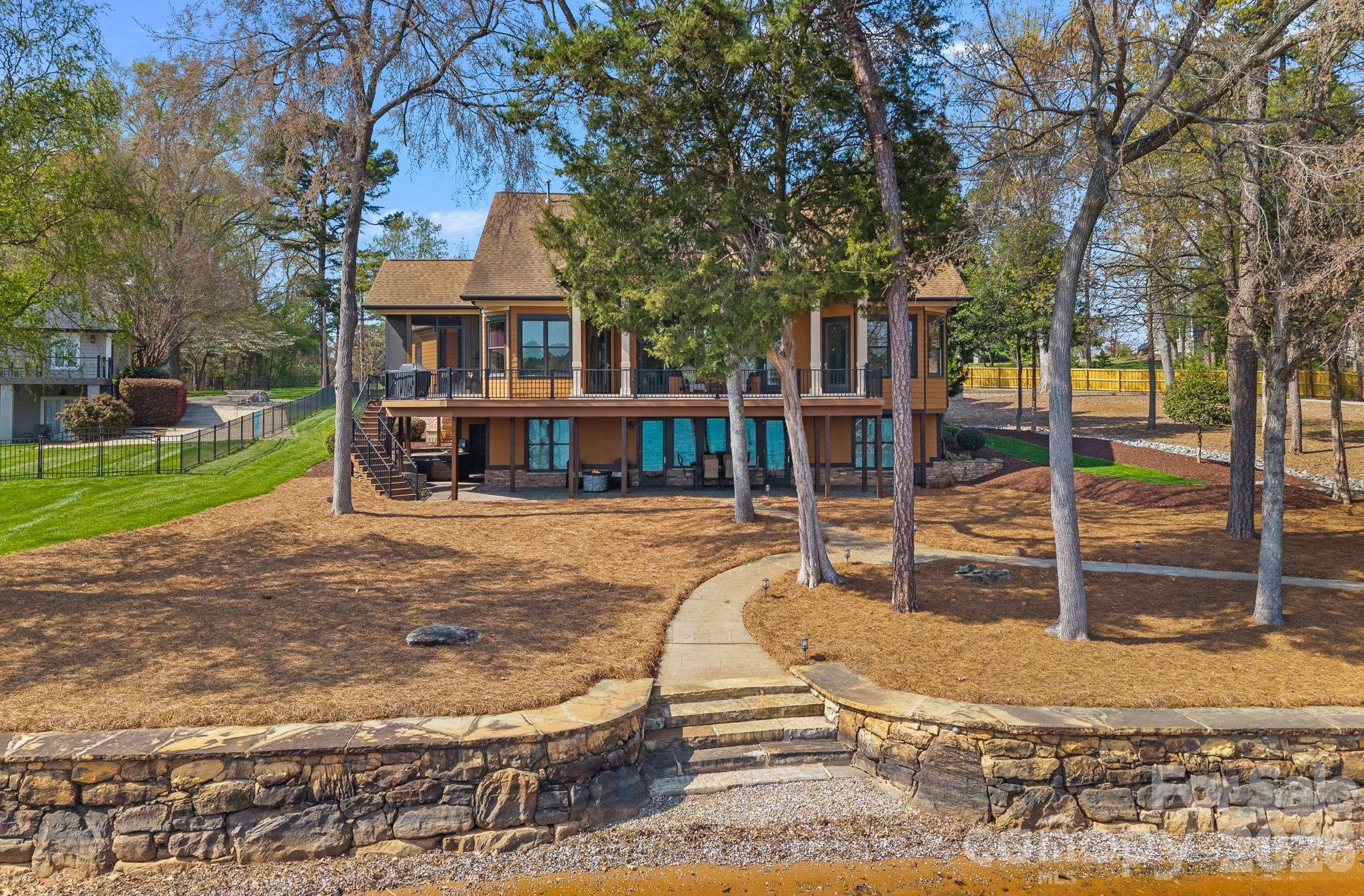 Morrison Point - Residential