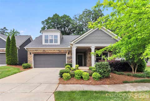 Photo of 7933 Parknoll Drive, Huntersville, NC 28078 (MLS # 4322517)