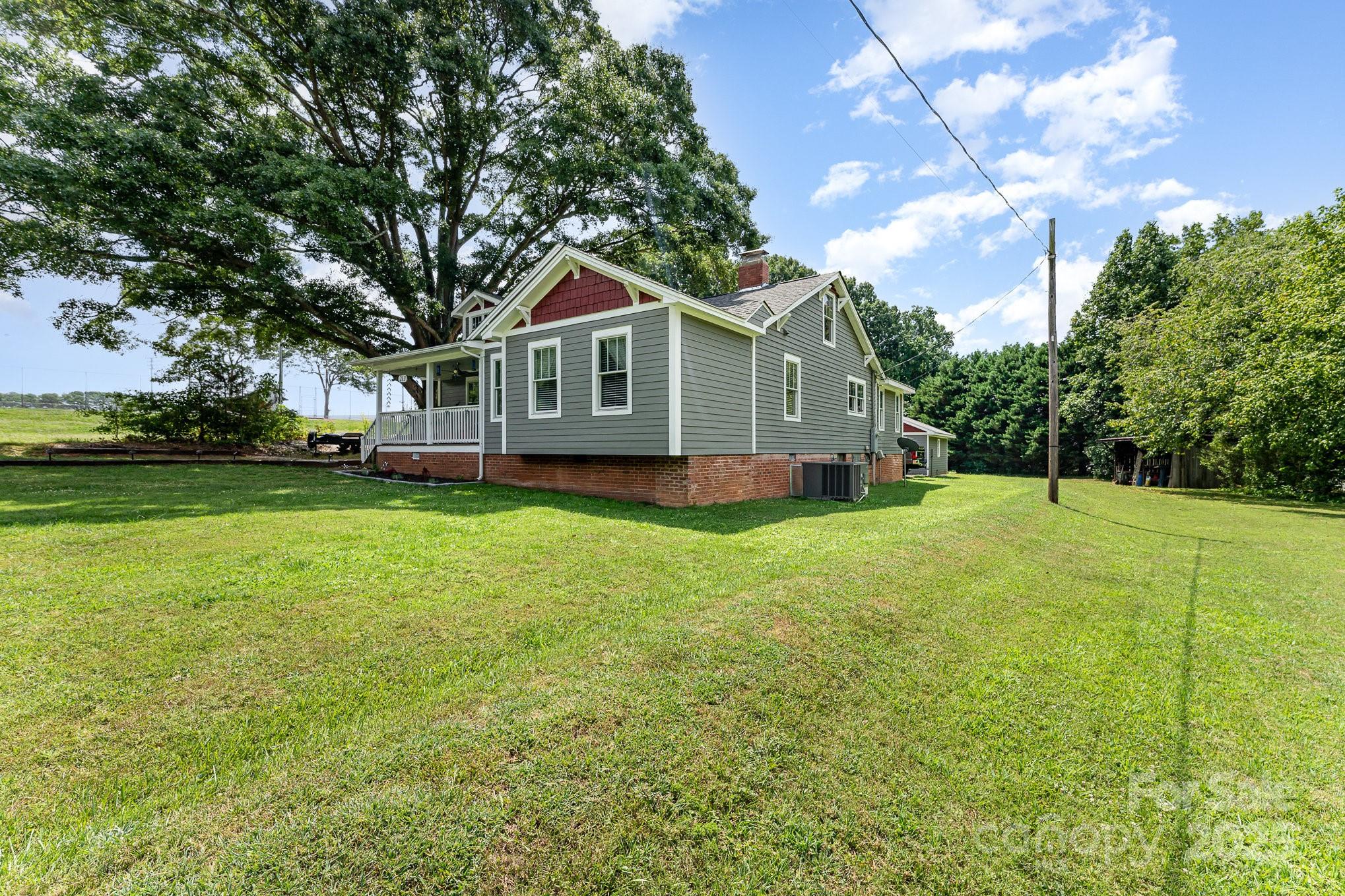 213 Nixon Road