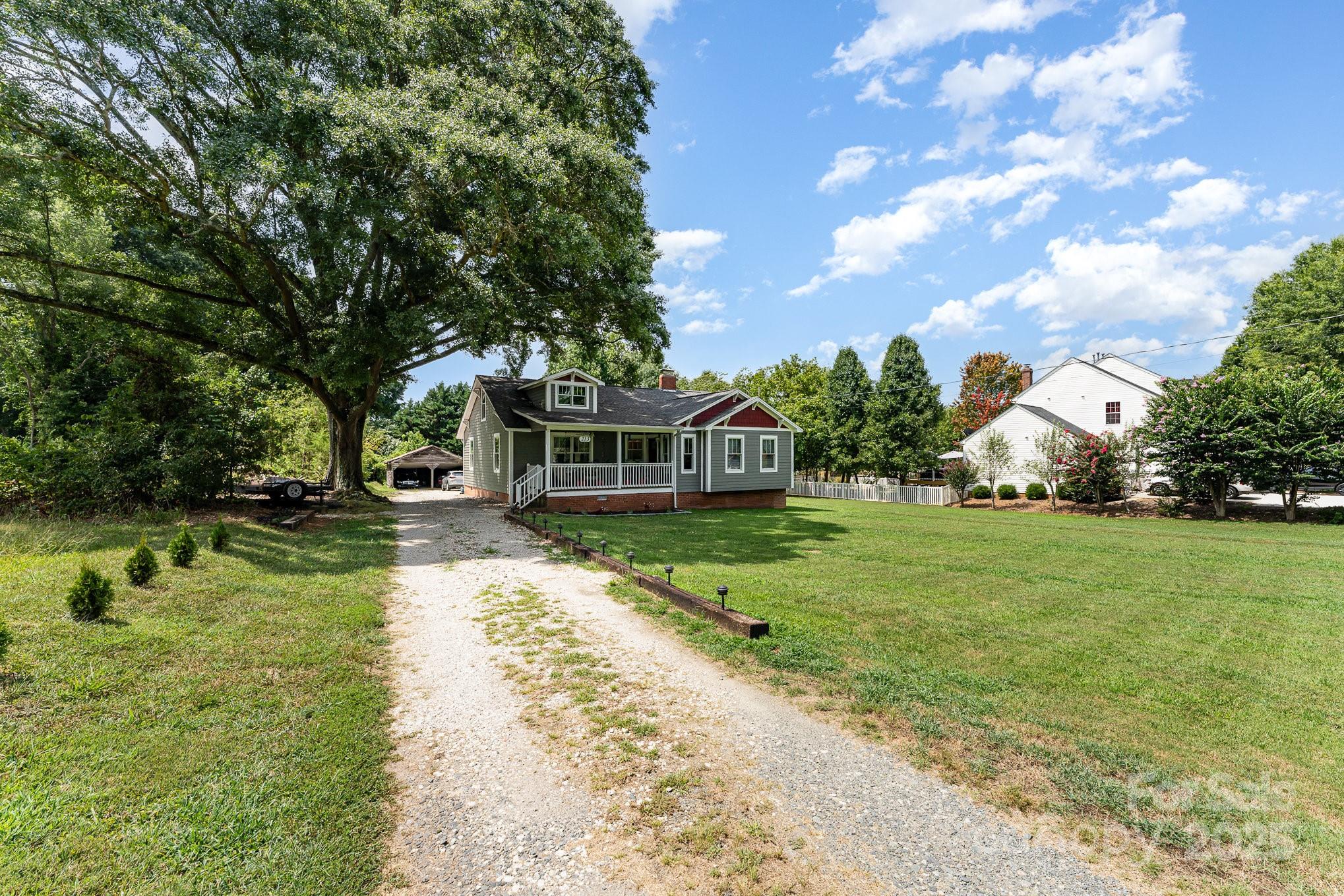 213 Nixon Road