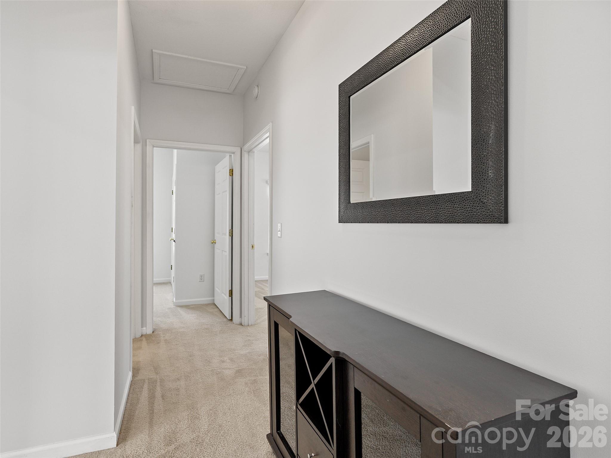 Skyland Knoll - Residential