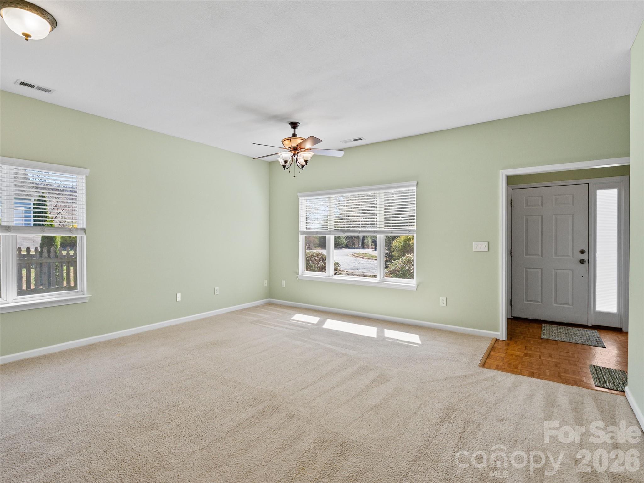 Skyland Knoll - Residential