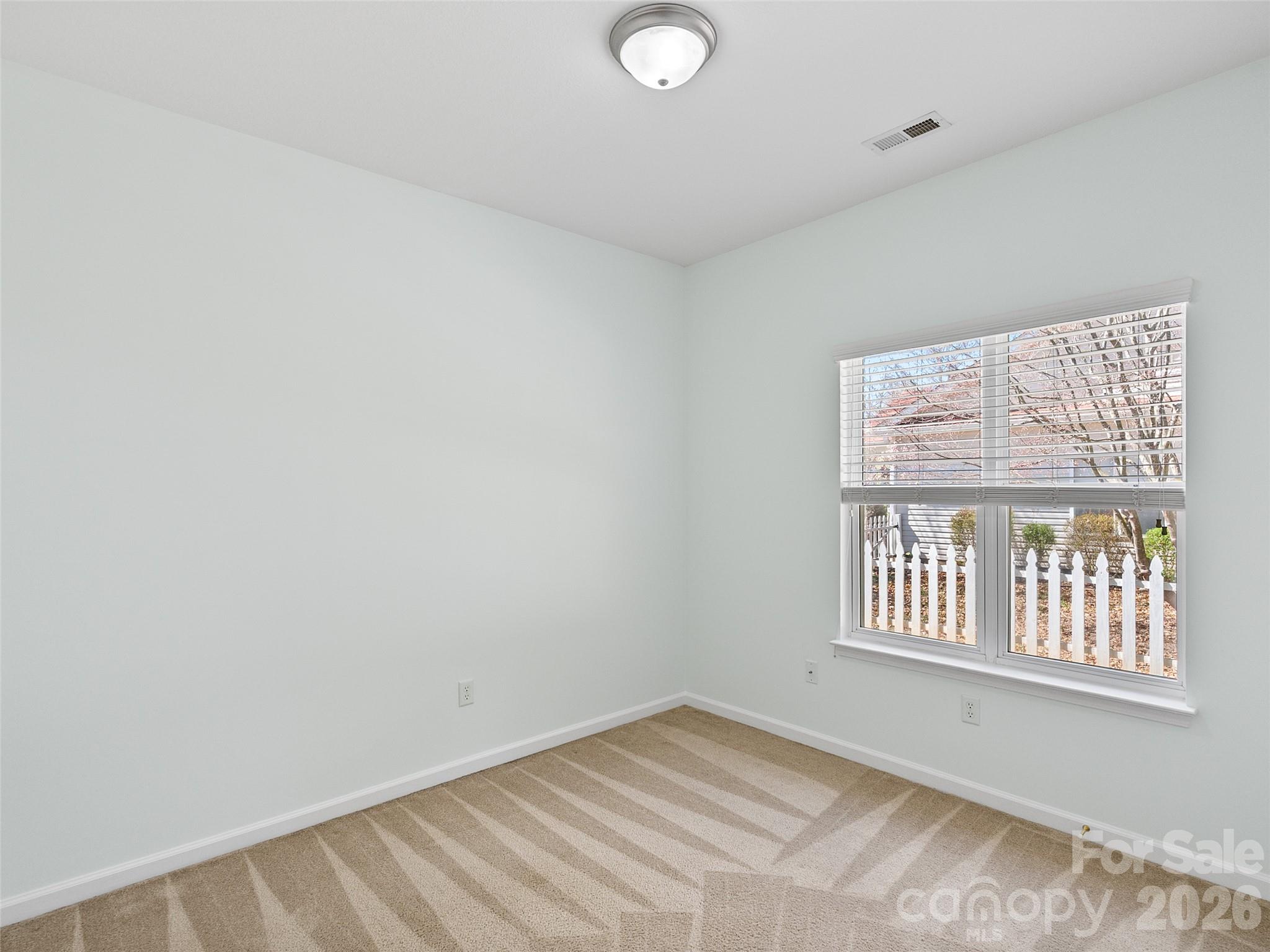 Skyland Knoll - Residential