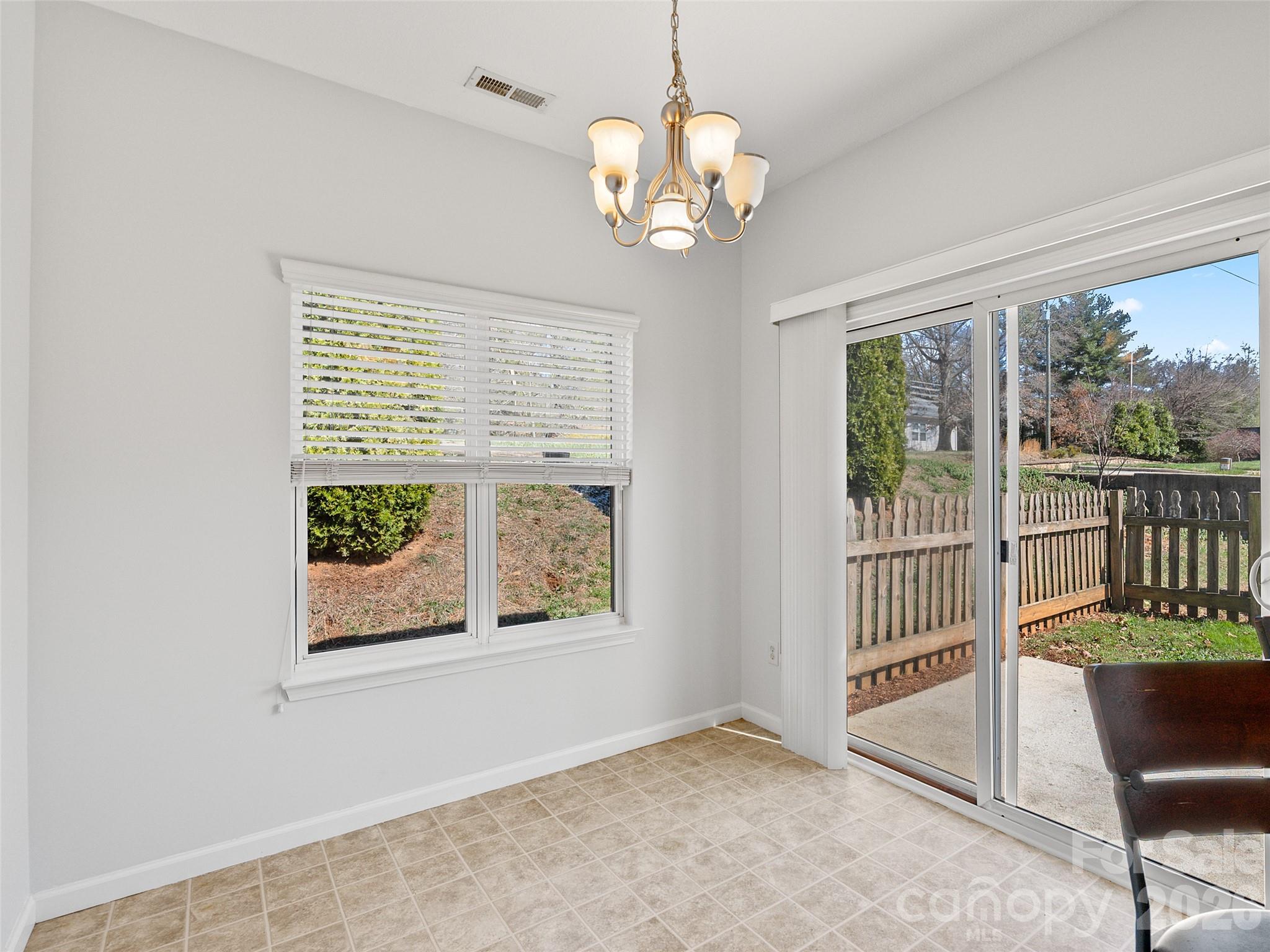 Skyland Knoll - Residential