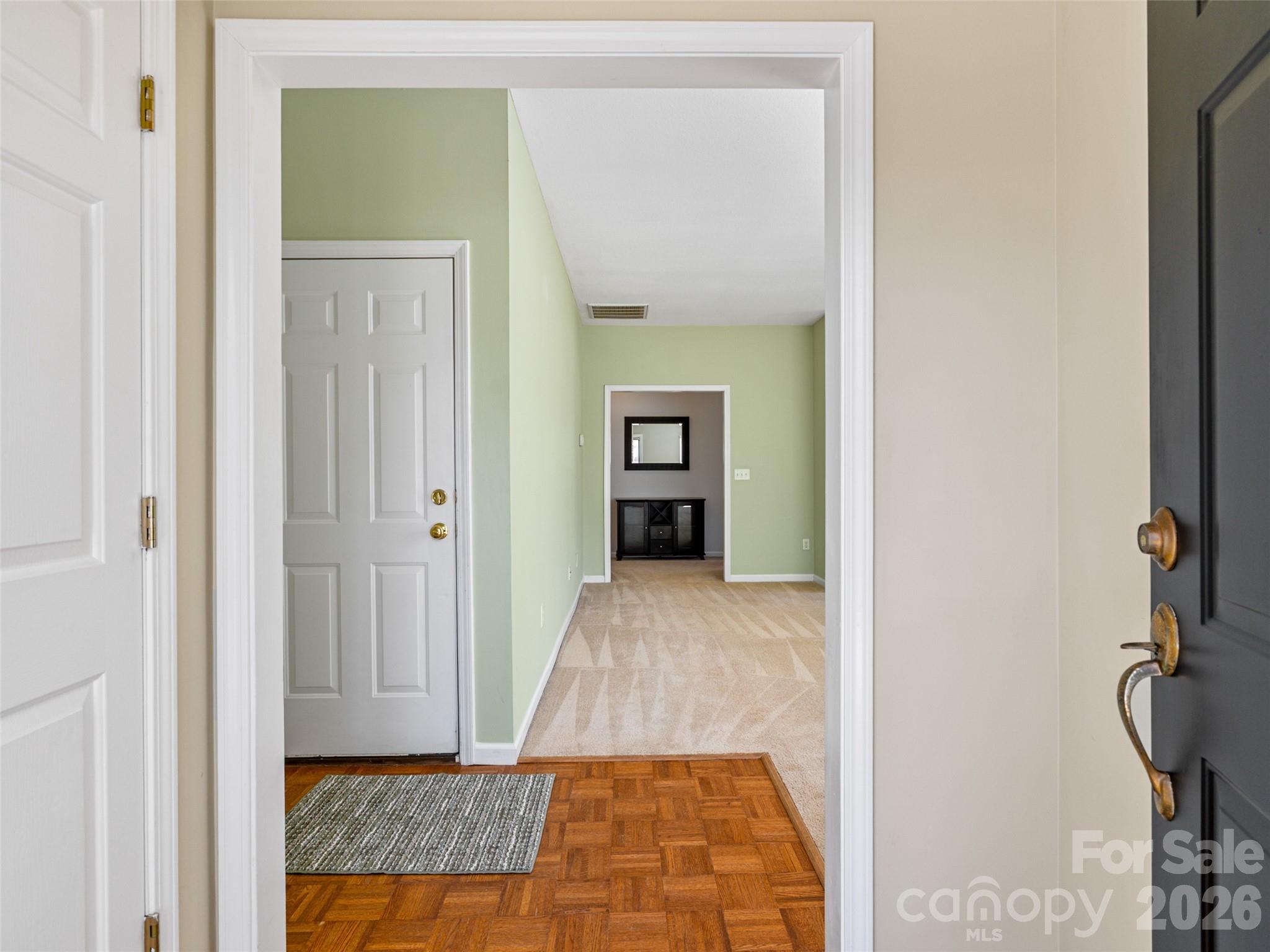 Skyland Knoll - Residential