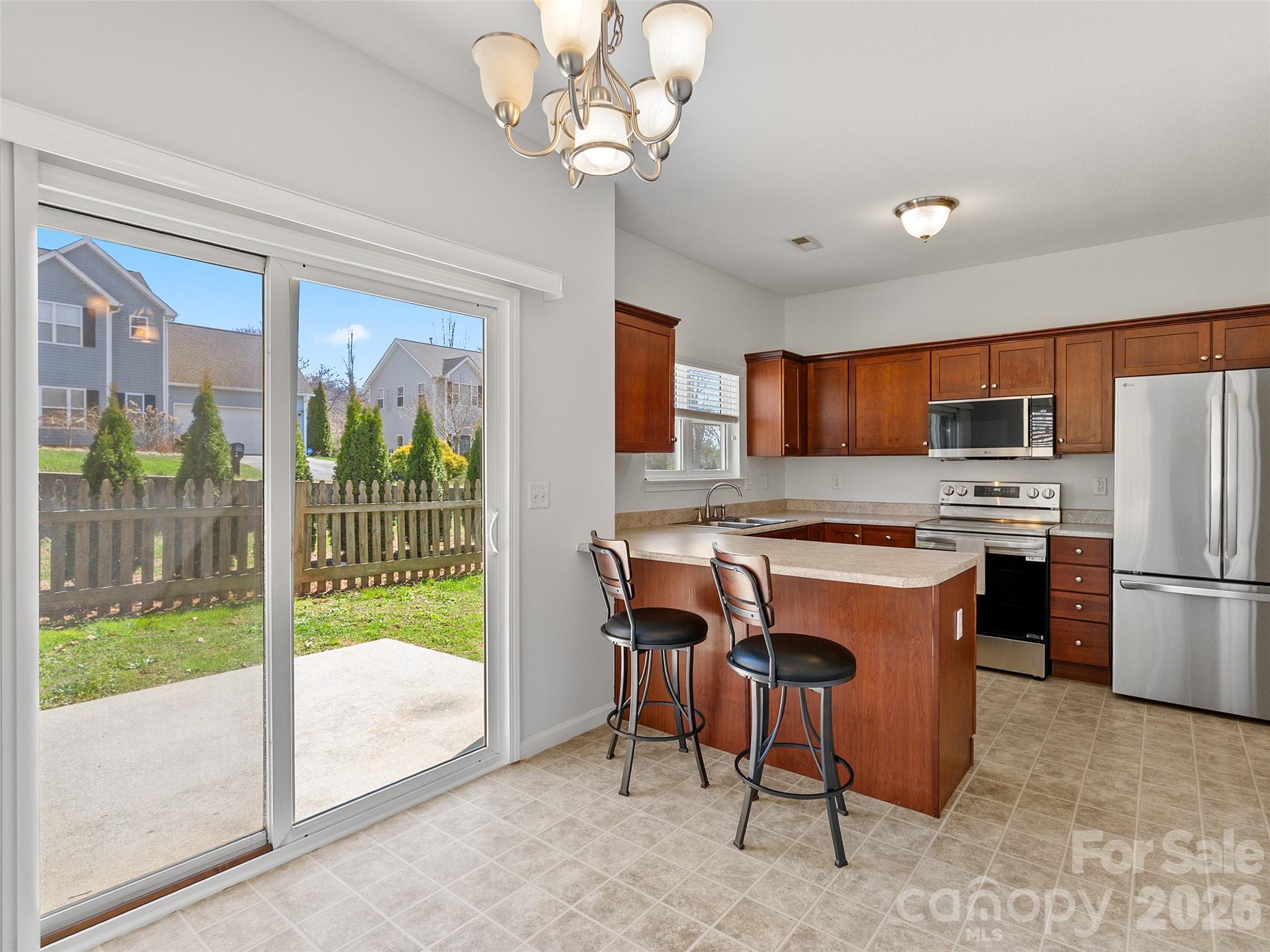 Skyland Knoll - Residential