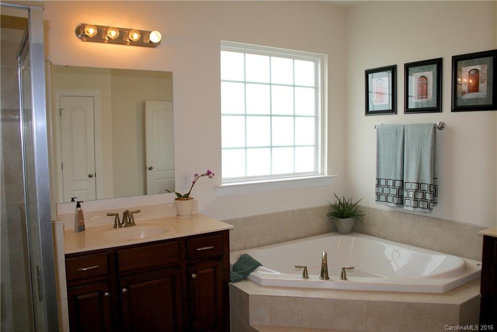 Centennial - Residential Lease