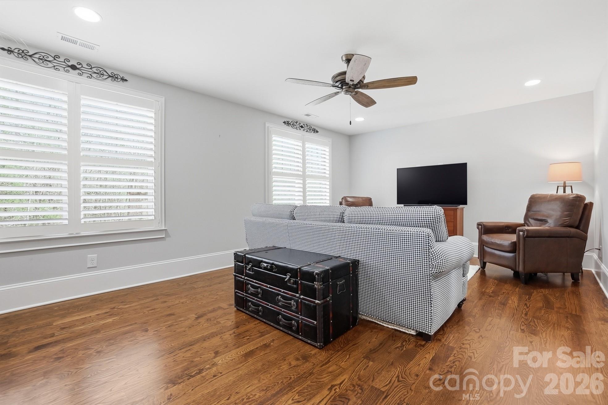 Forest Bay - Residential