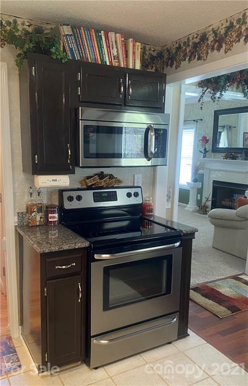 Waters Edge - Residential