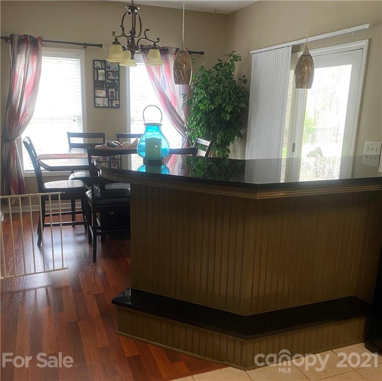 Waters Edge - Residential