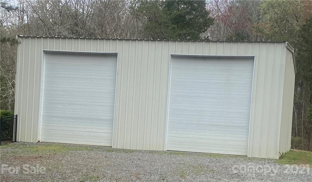 Waters Edge - Residential