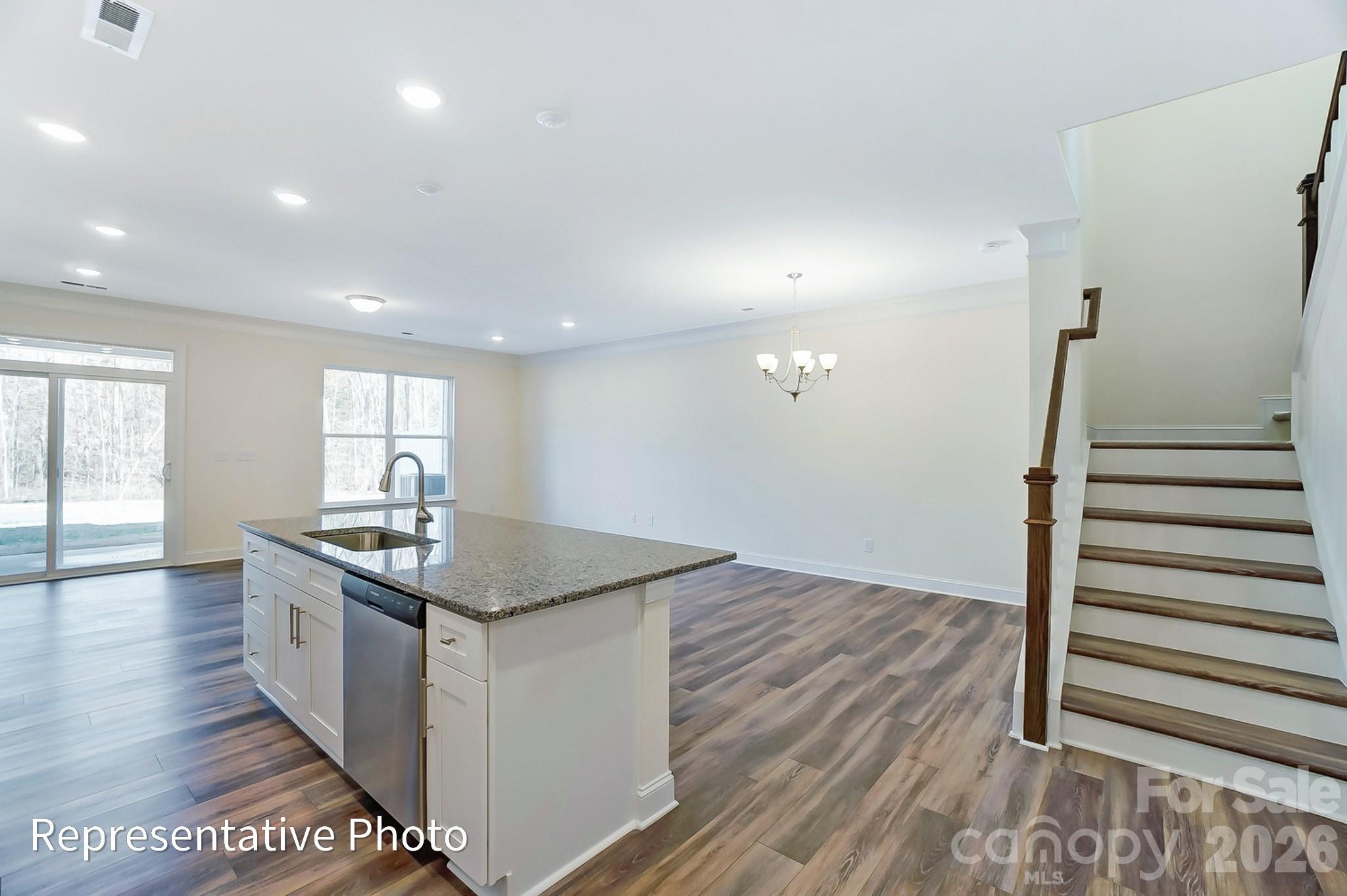 Harrisburg Village - Residential