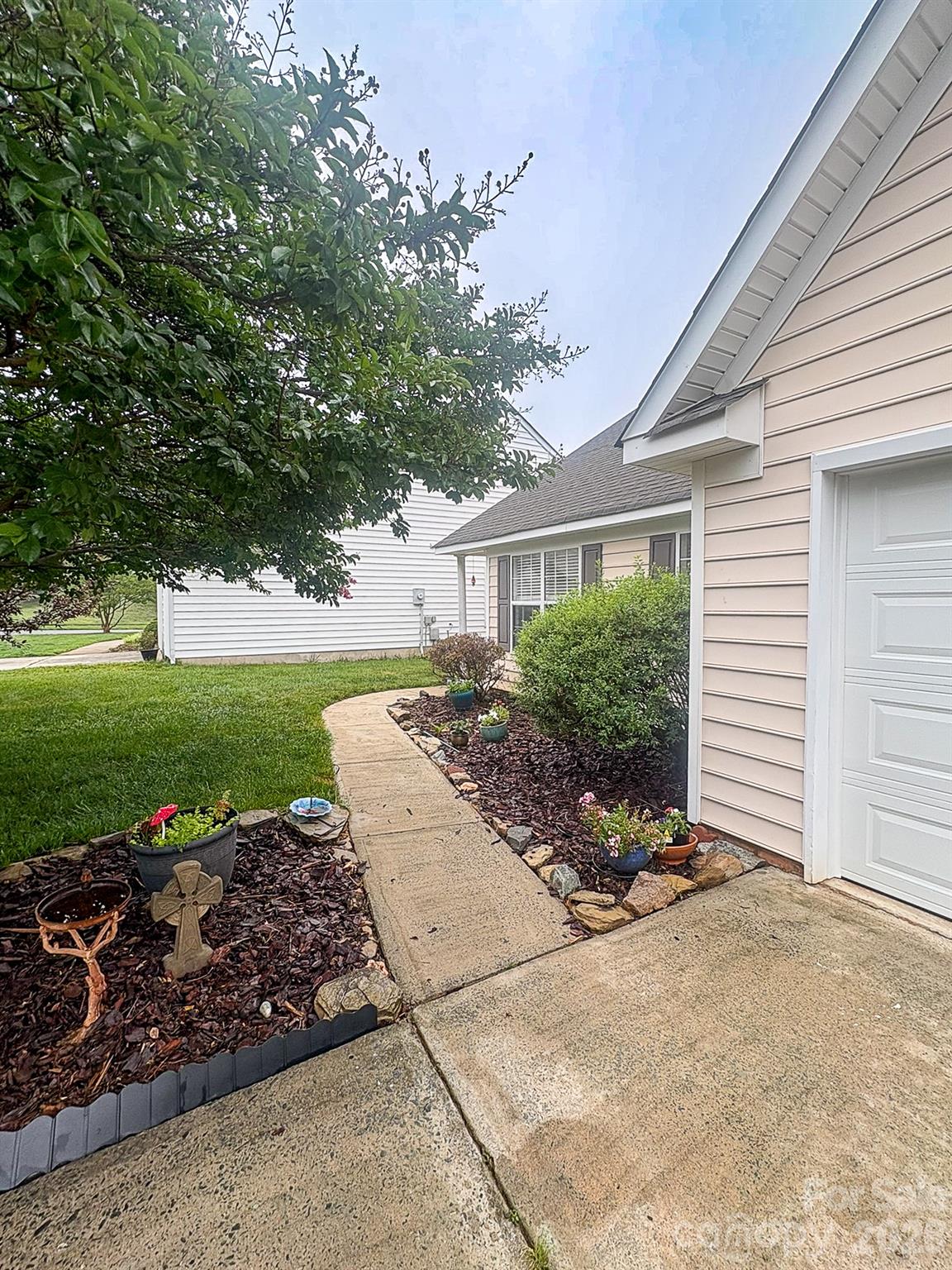 Properties | Kathy Shaffer, REALTOR® in Charlotte, NC 5702 Vine Court 21
