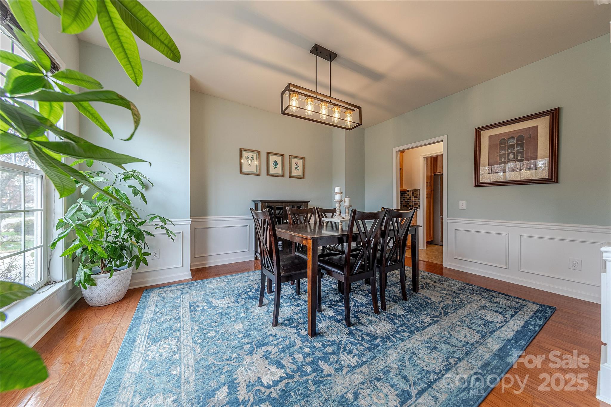 3144 Surreyhill Court