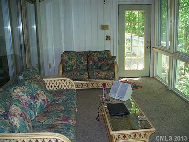 Tega Cay - Residential