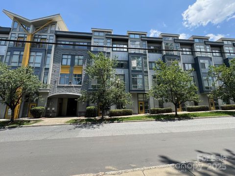 514 W 10th Street 403 Charlotte NC 28202