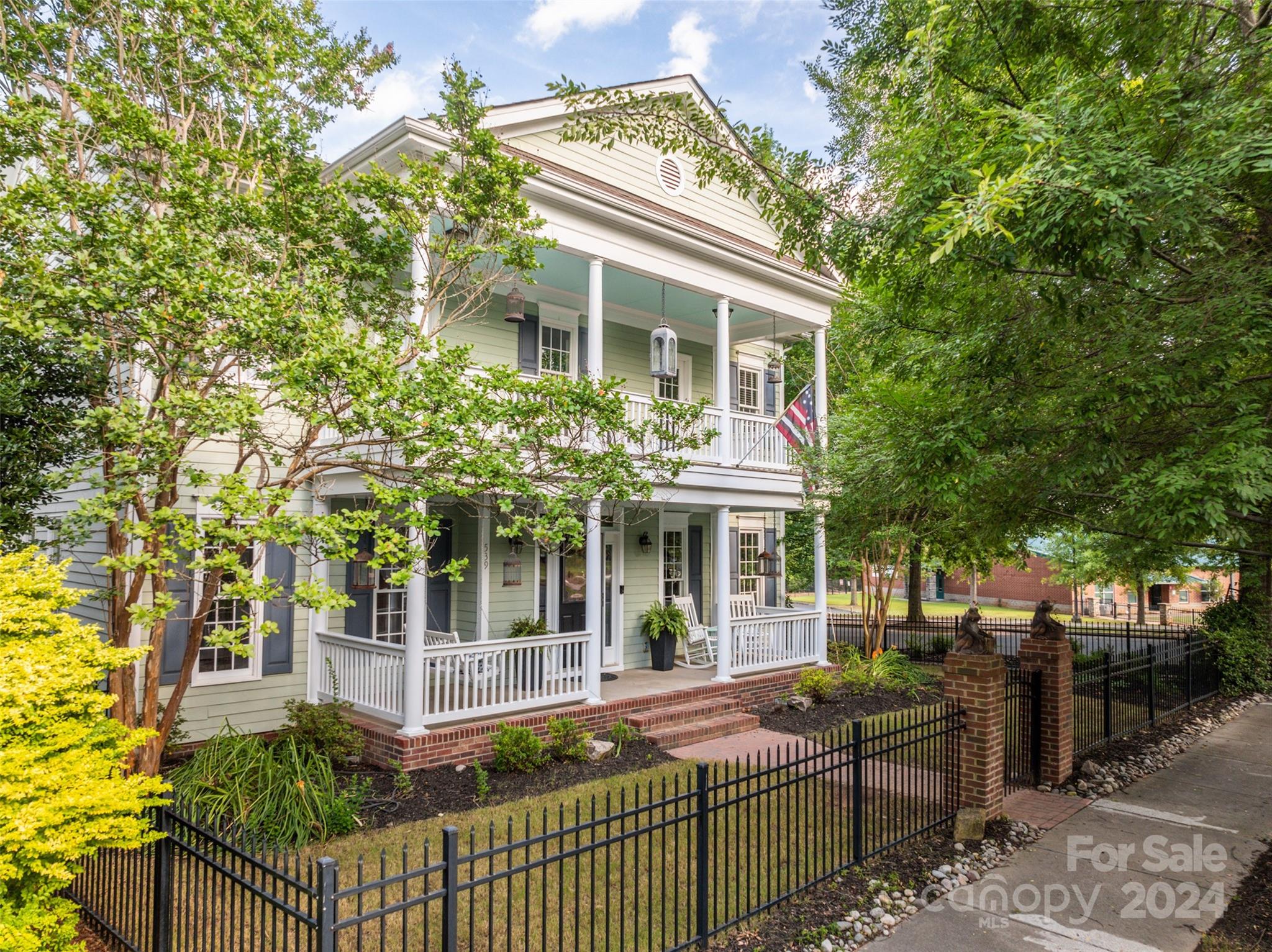 Baxter Village - Residential