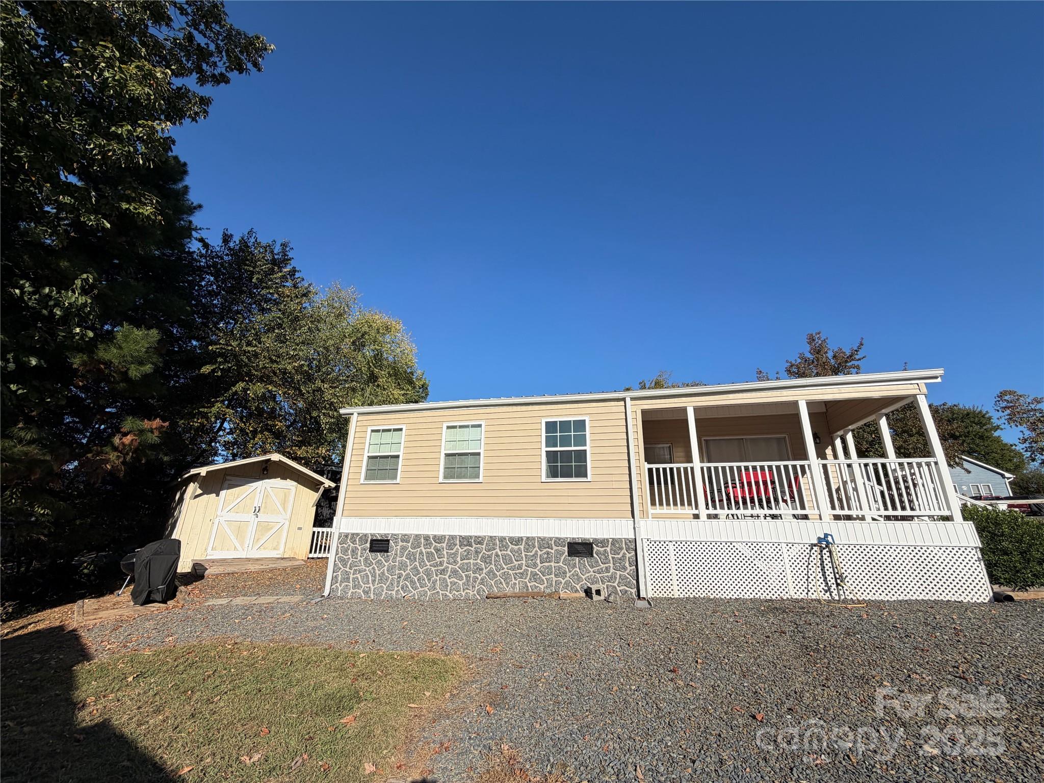 104 Hummingbird Drive