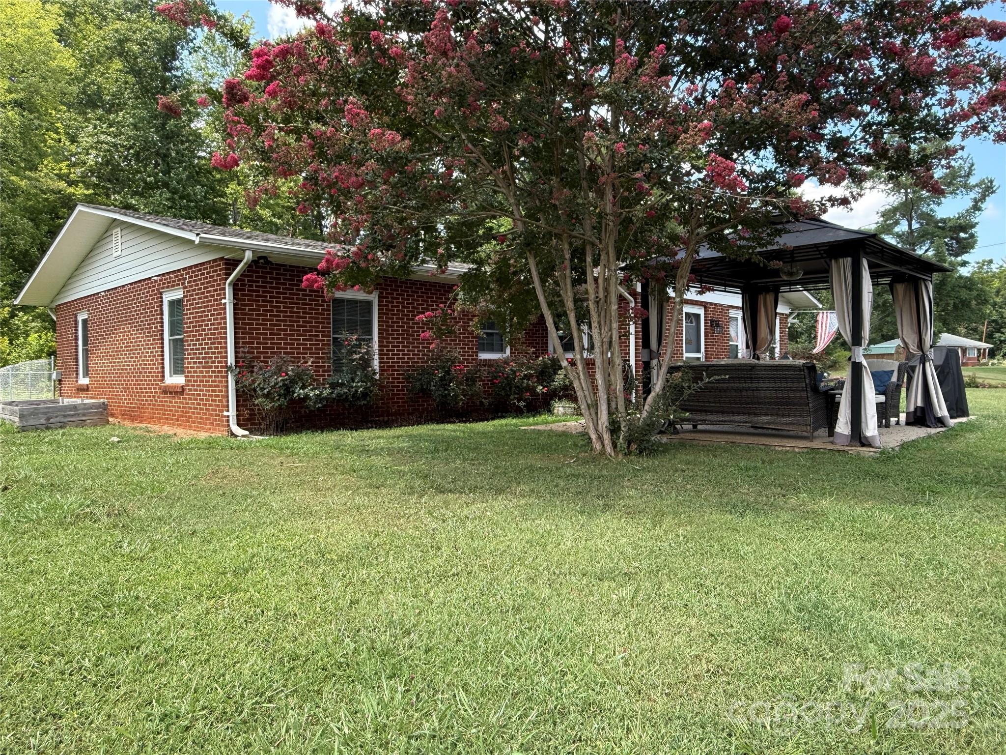 108 Scott Street