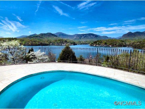 Deerwood - Residential