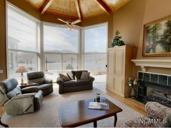 Deerwood - Residential