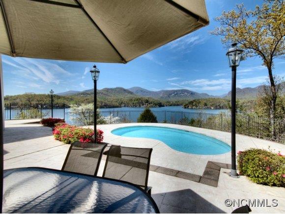 Deerwood - Residential