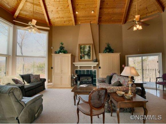 Deerwood - Residential