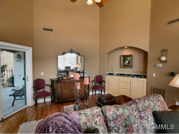 Deerwood - Residential