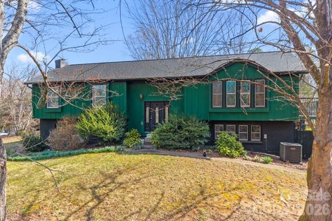 33 Fairfield Drive Candler NC 28715