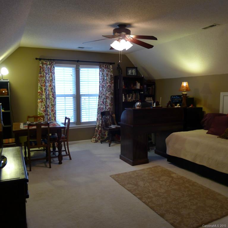 Knightsbridge - Residential