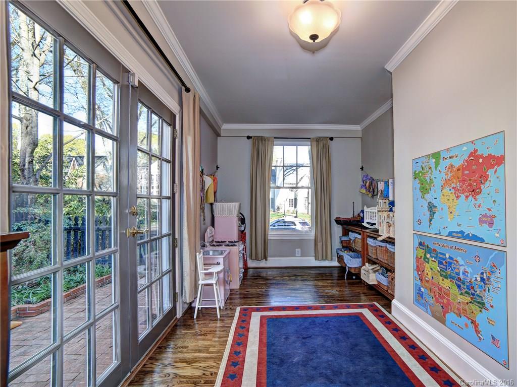 Myers Park - Residential