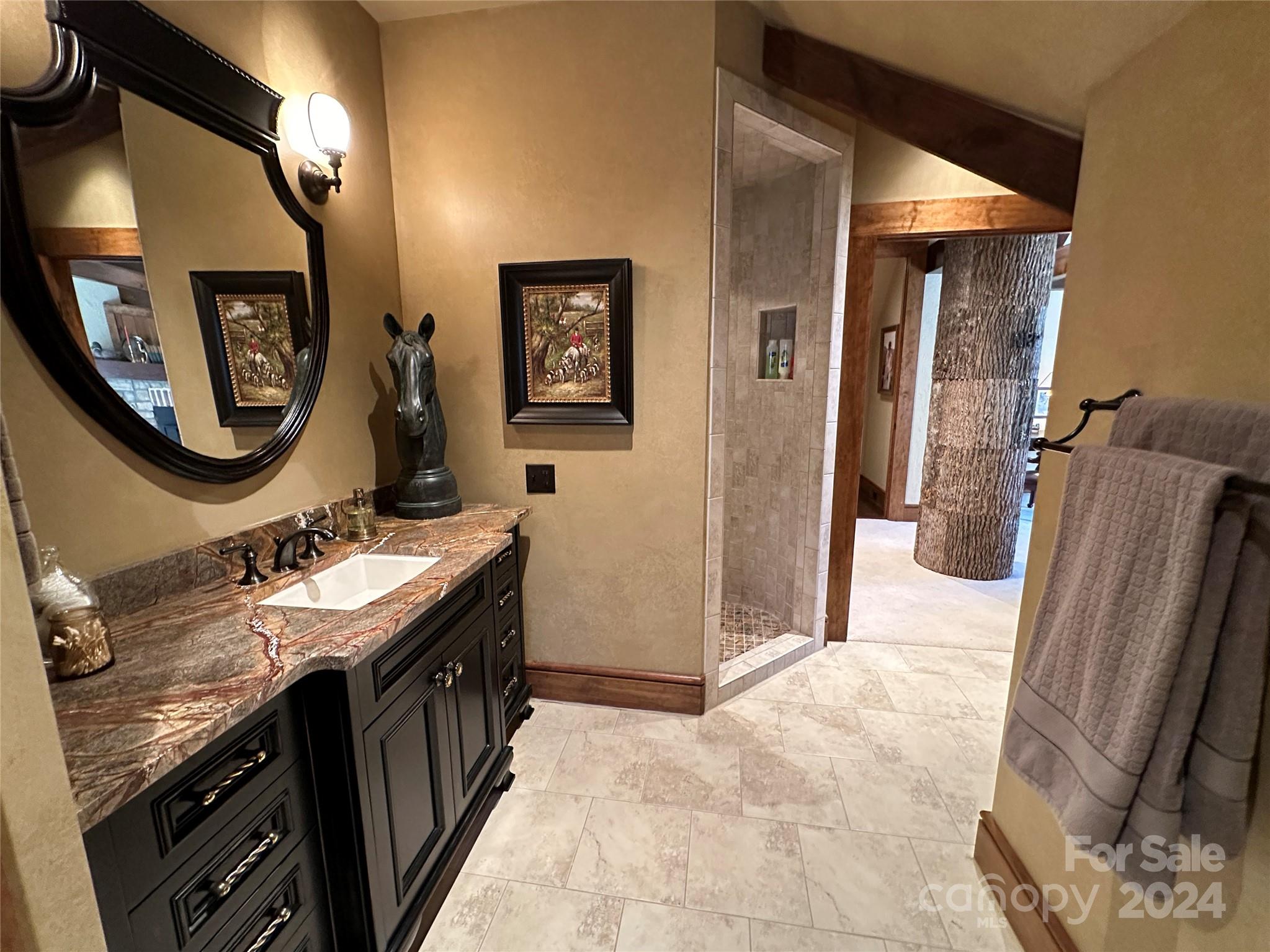 Banner Elk, North Carolina 28604, United States, 4 Bedrooms Bedrooms, ,5 BathroomsBathrooms,Residential,Active,66559