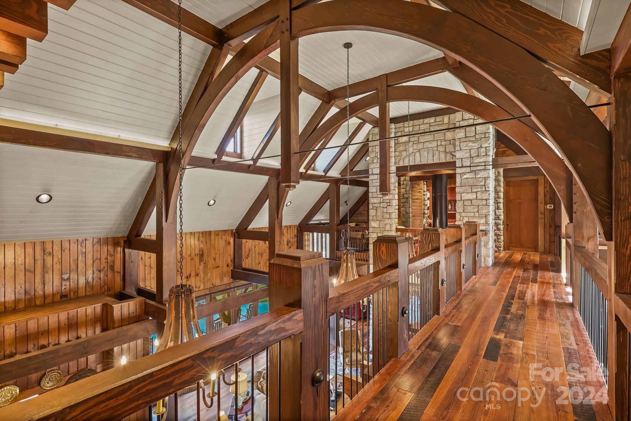 Banner Elk, North Carolina 28604, United States, 4 Bedrooms Bedrooms, ,5 BathroomsBathrooms,Residential,Active,66559