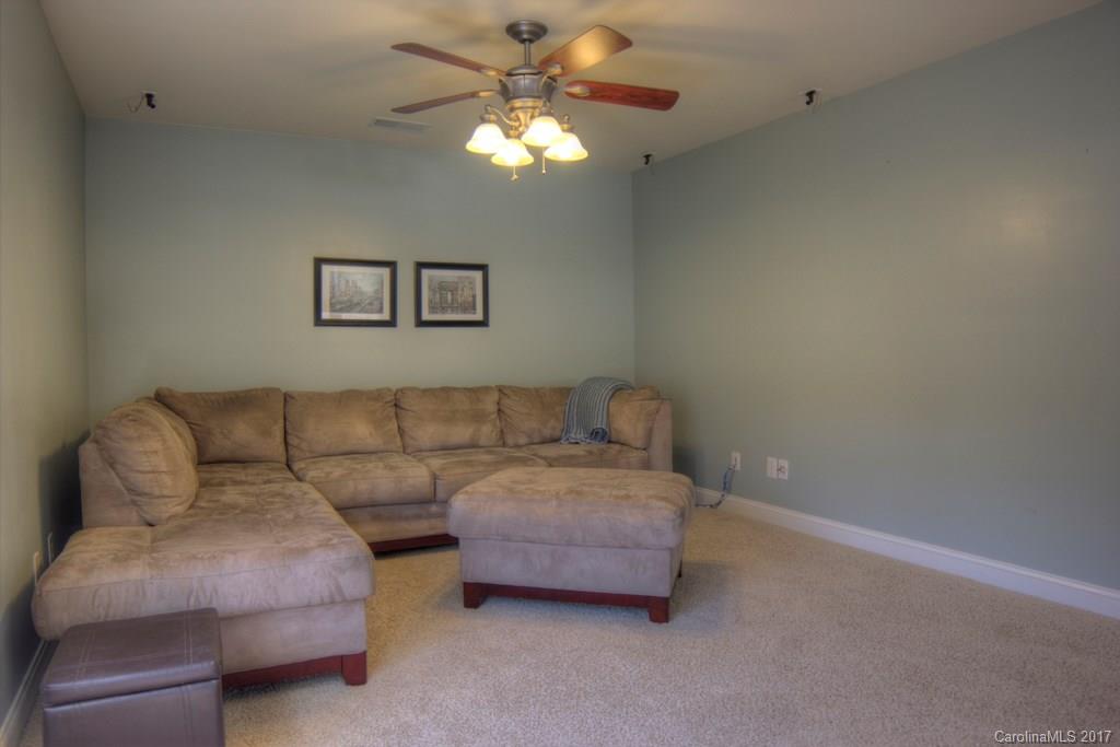 Macaulay - Residential Lease