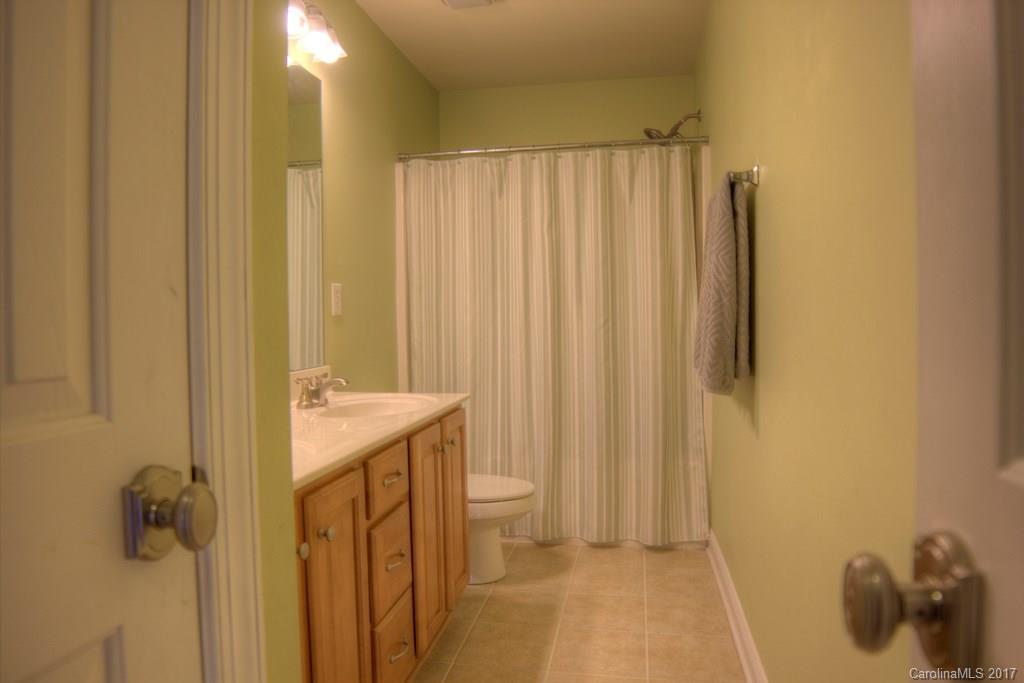 Macaulay - Residential Lease