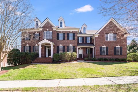 5004 Woodview Lane Matthews NC 28104