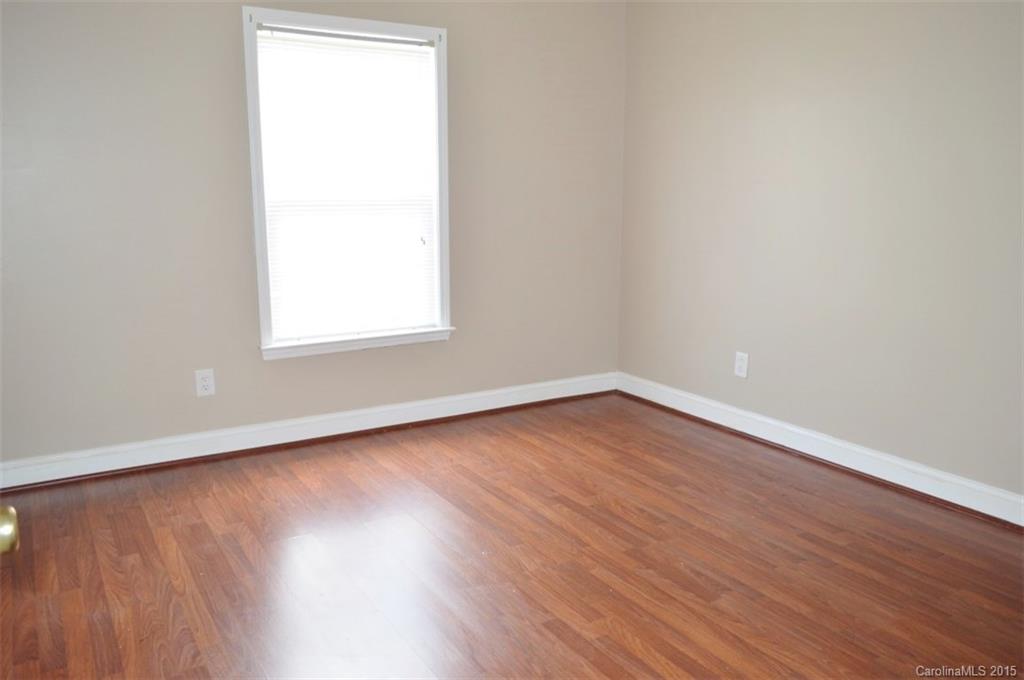 Hamilton Lakes - Residential