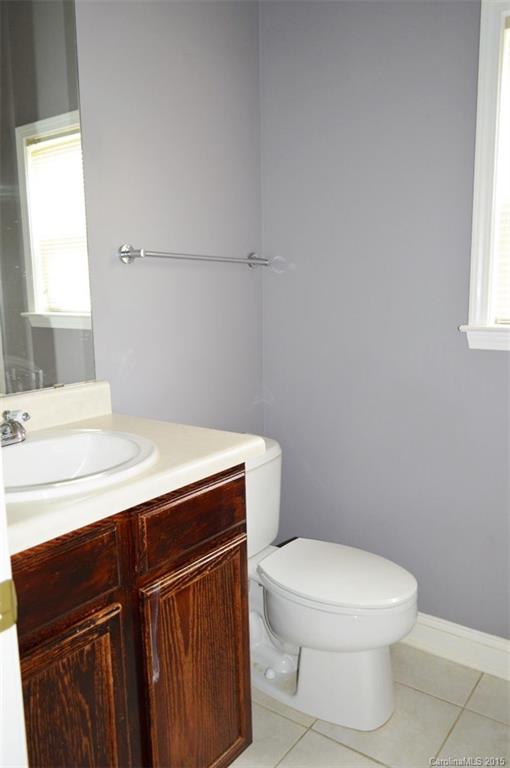 Hamilton Lakes - Residential