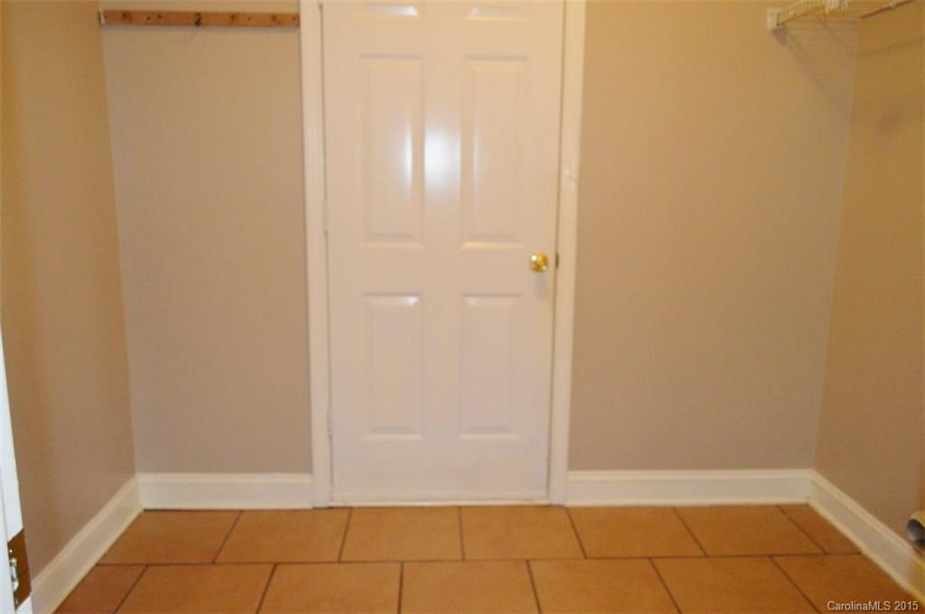 Hamilton Lakes - Residential