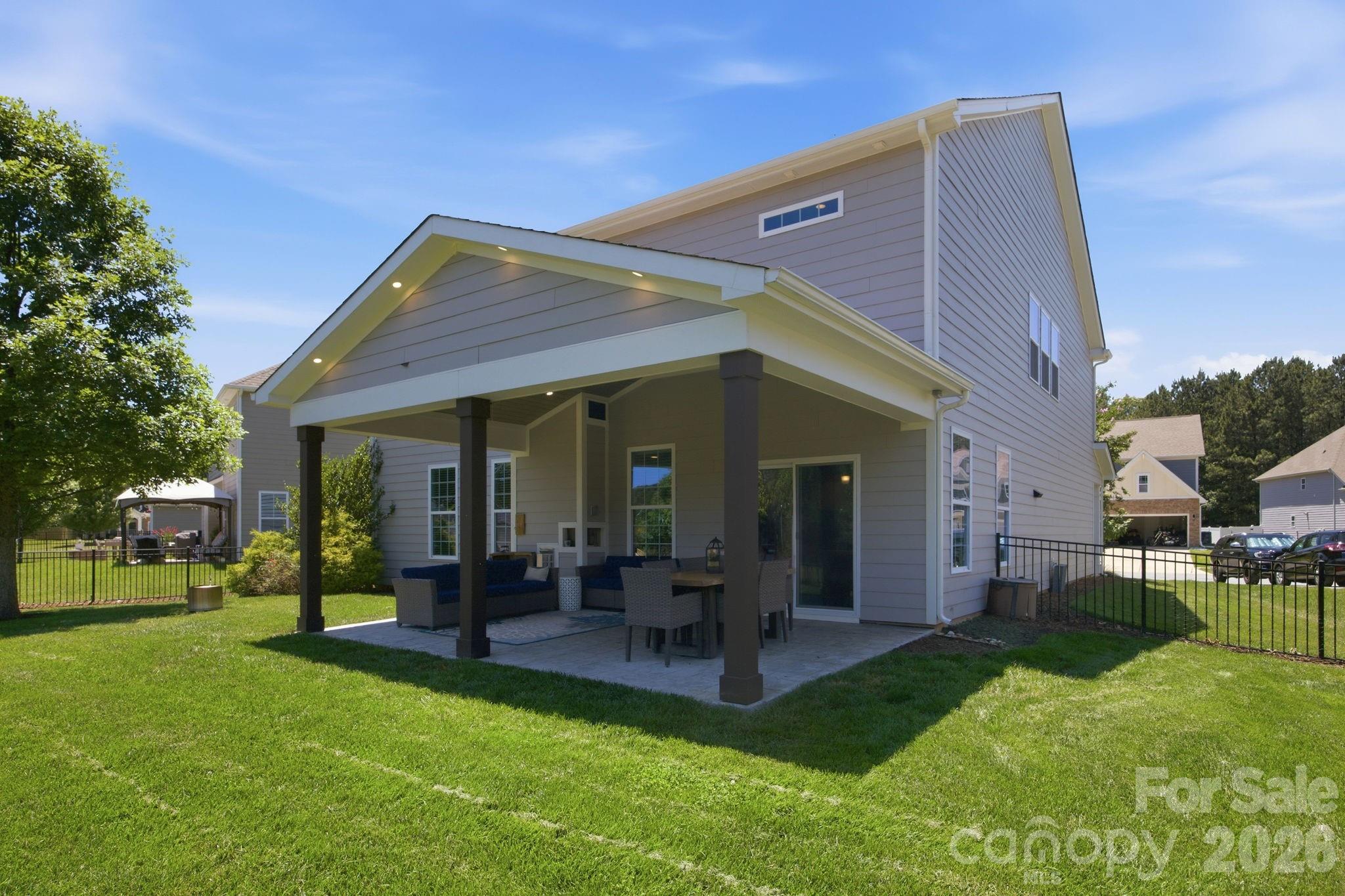 3026 Spinner Court
