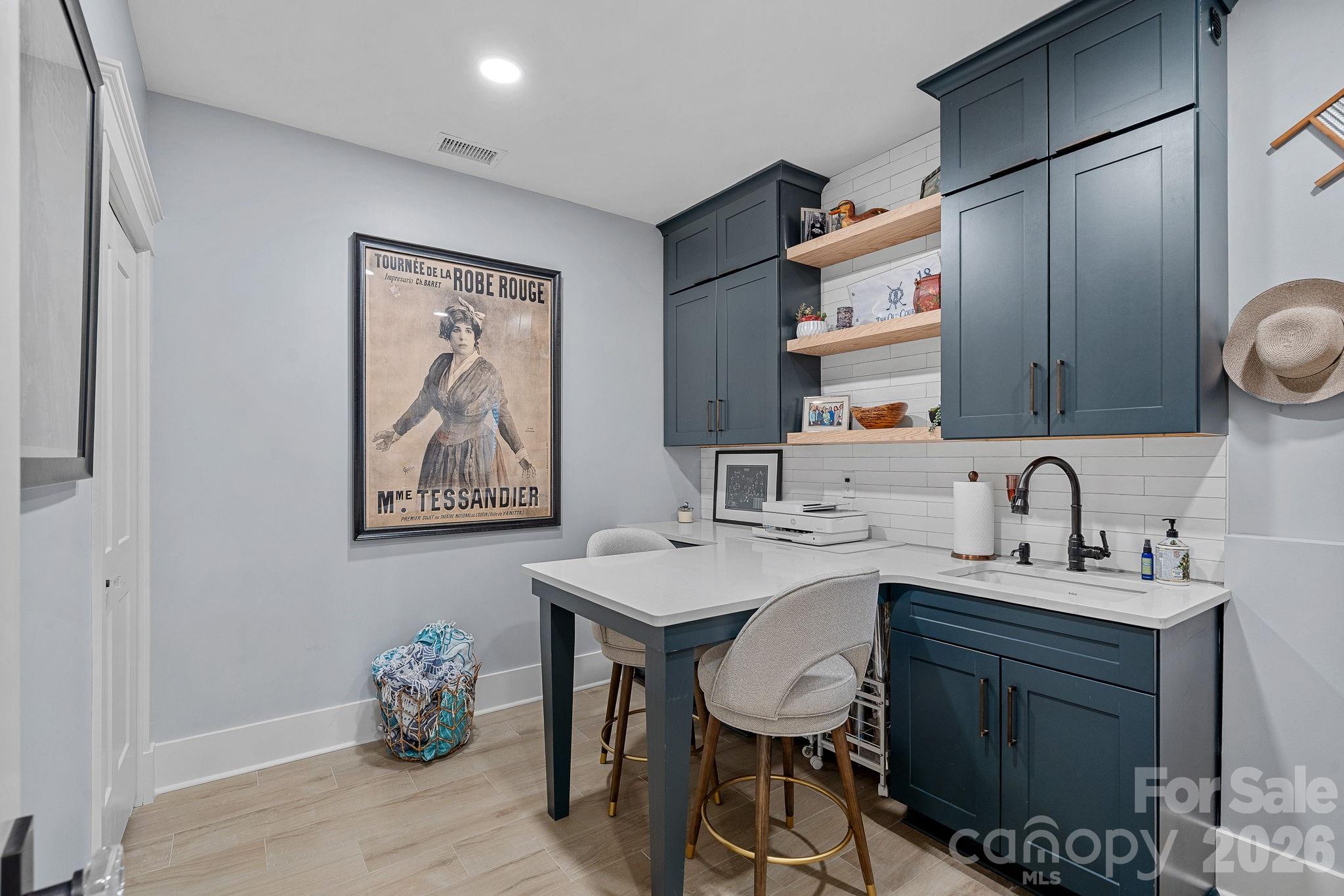 Island Forest - Residential