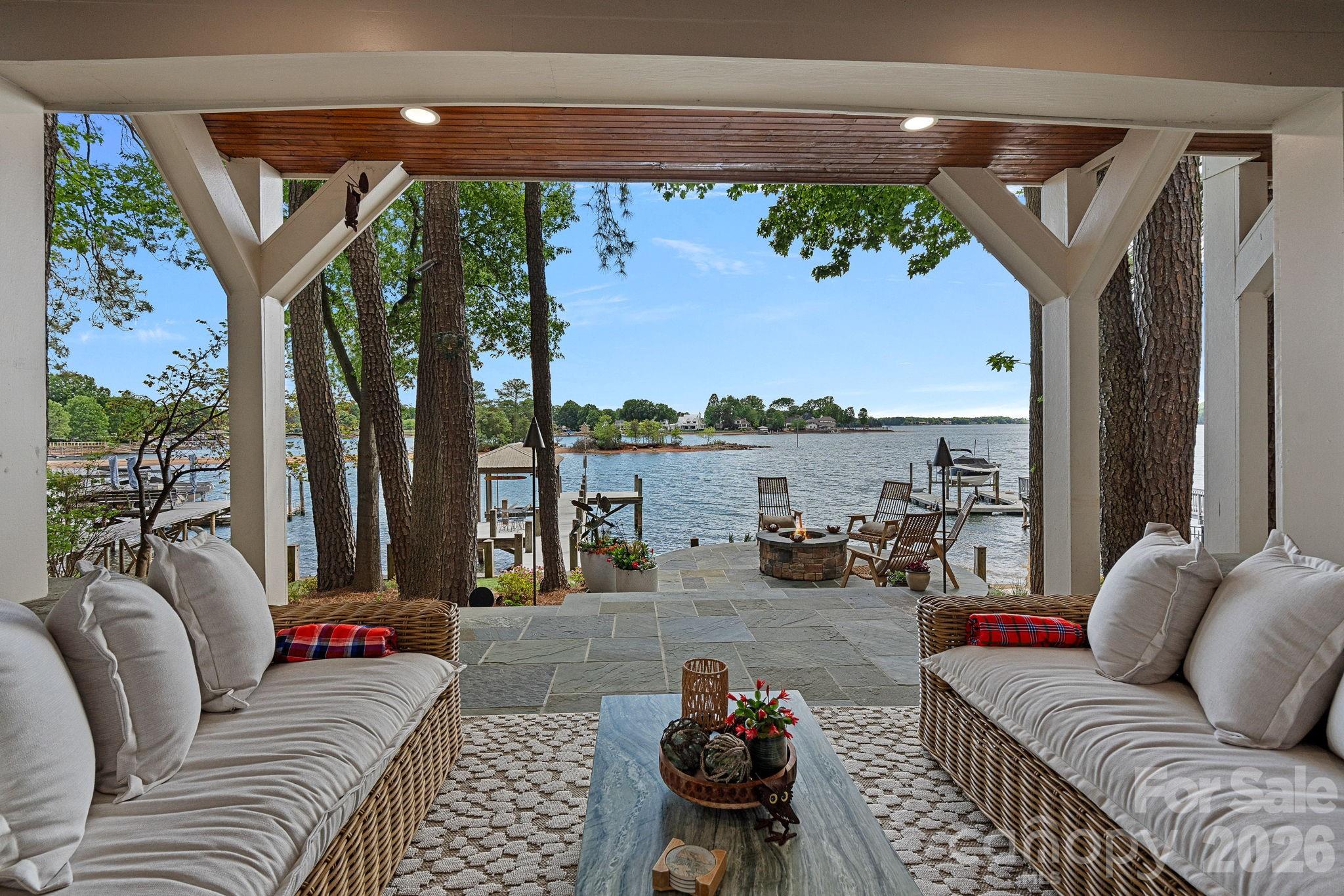 Island Forest - Residential