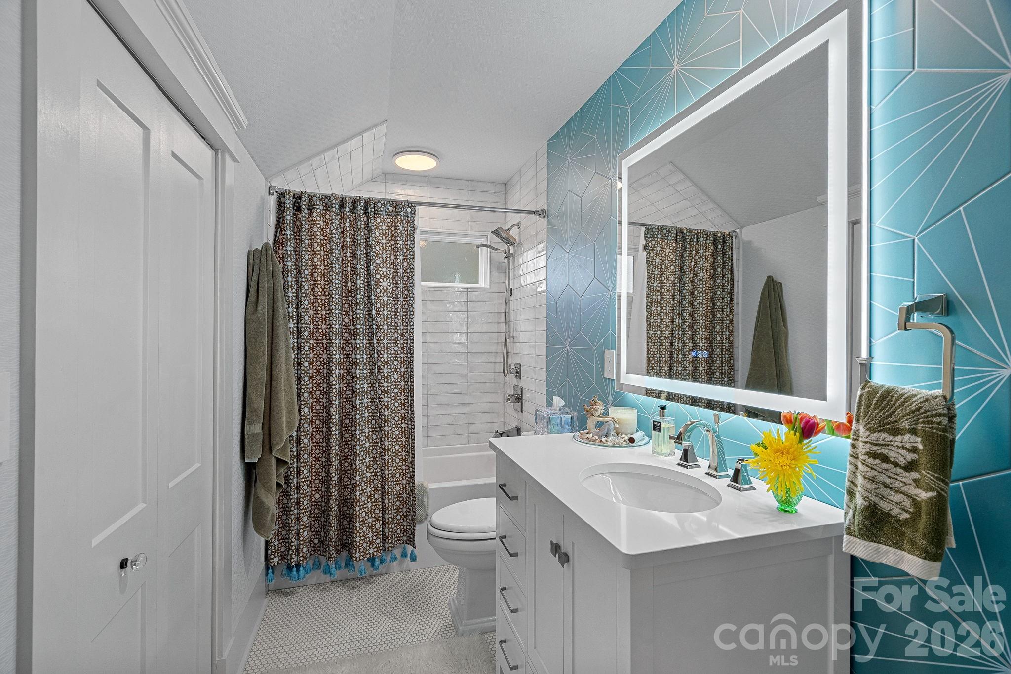 Island Forest - Residential