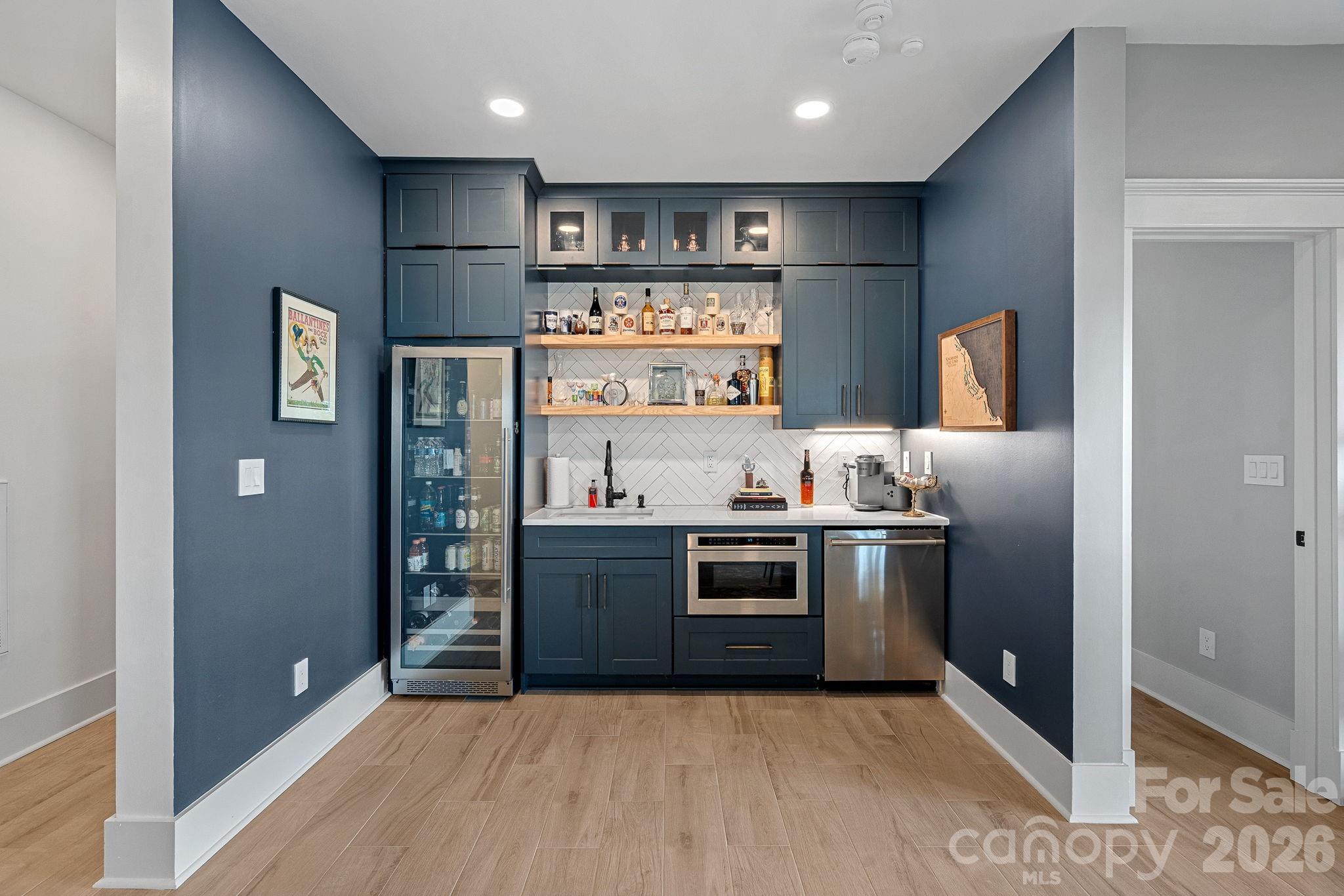 Island Forest - Residential