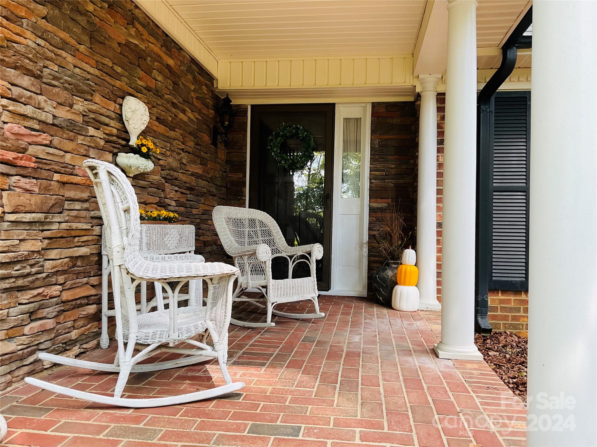 701 Whippoorwill Lane