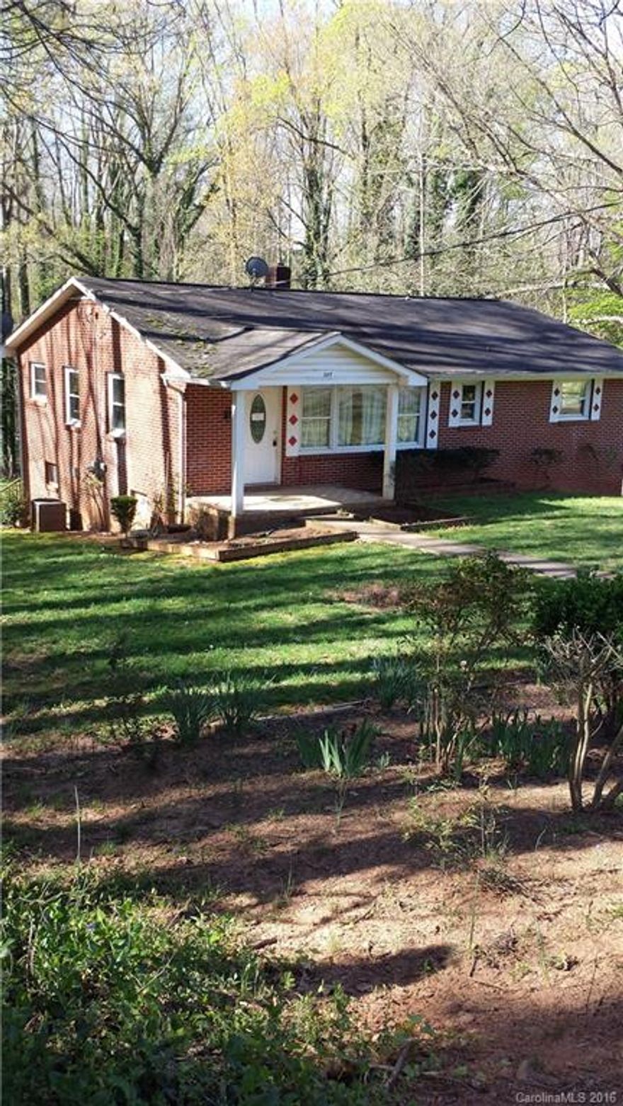 Great starter home or investment/rental property. Bank owned property being sold AS IS.