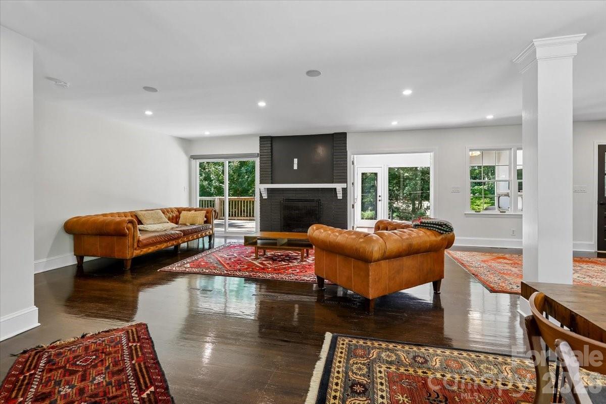 Town And Country Estates - Residential