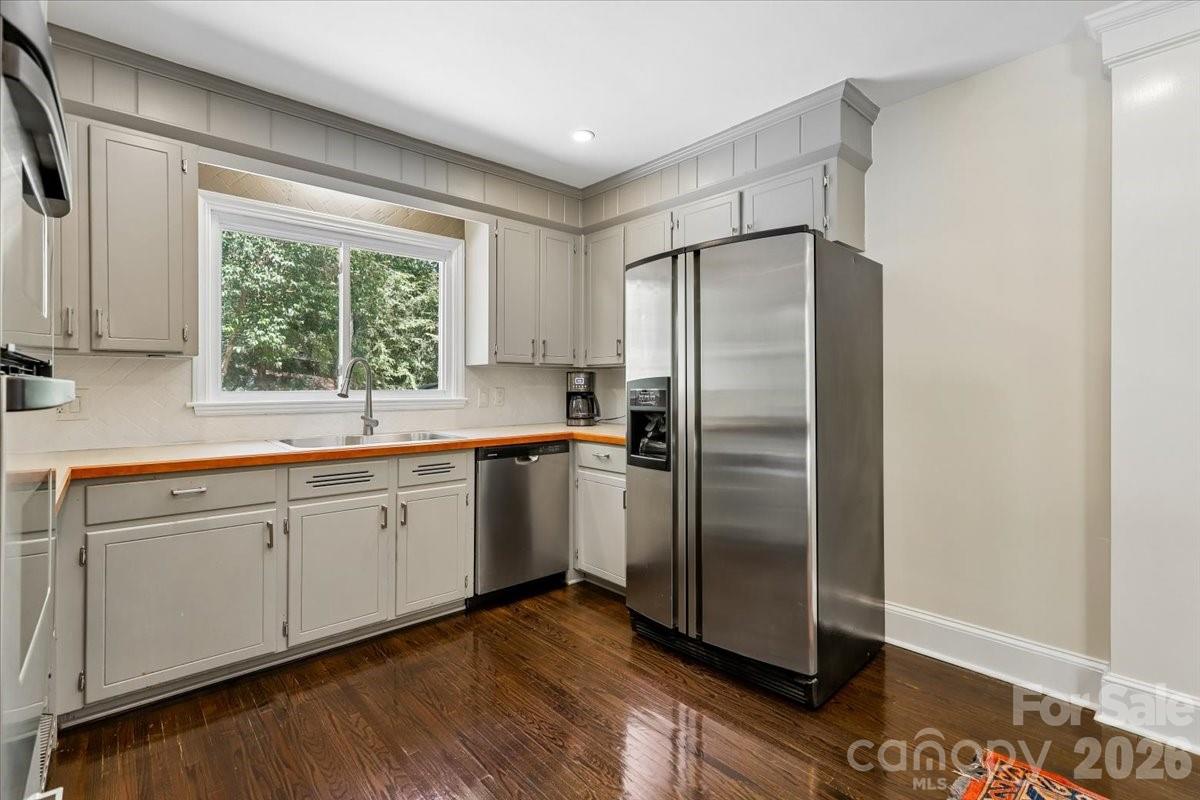 Town And Country Estates - Residential